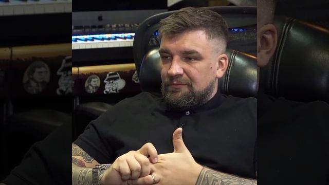 Шым и Баста о том, как появилась название группы Каста смотреть онлайн