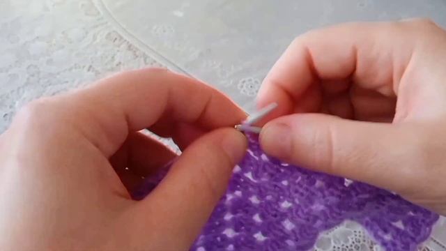 Безумно красивый ажурный узор спицами.