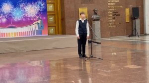 "Москвичи" А.Эшпай/Е.Винокуров, солист Алексей Розов (11 лет)