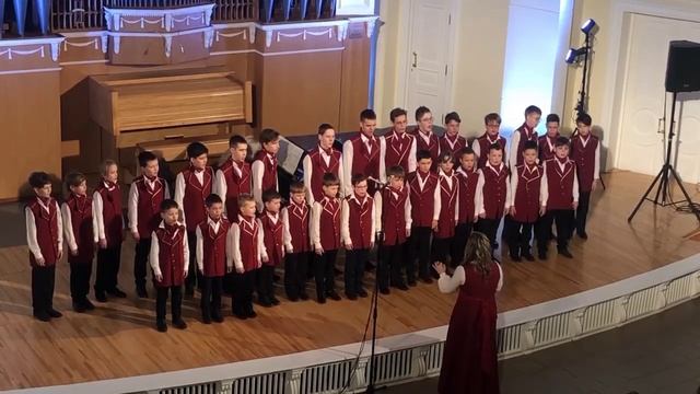 С.Рахманинов "Бурлацкая" Хор мальчиков и юношей "Пересвет" смотреть онлайн