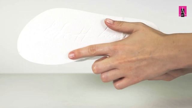 Видеообзор I Женские сланцы TOMMY HILFIGER TH MESH FLAT BEACH SANDAL 2578353 смотреть онлайн