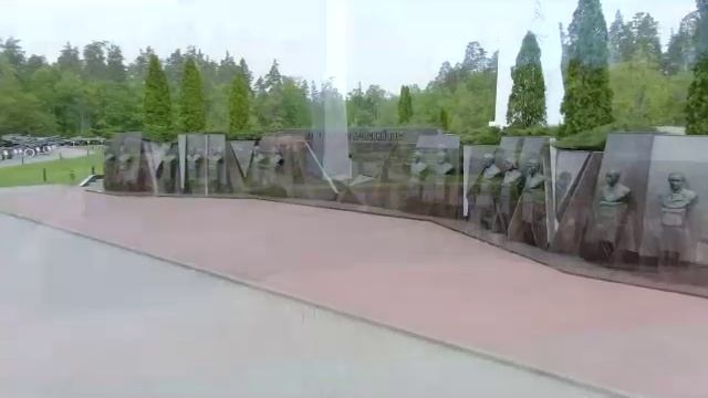 КОМЕДИЯ РОК  Минута Молчания...