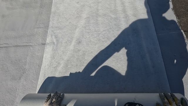 Гидроизоляция кровли от первого лица с помощью мастики Elastomeric Systems