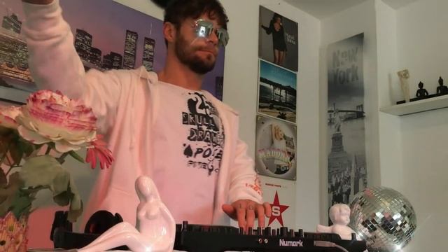 Лучшие Хиты от JAZZDAUREN Русские Хиты 2024 Лучшие Русские Песни Новинки Музыки Танцевальная Музыка смотреть онлайн