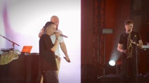 Каспийский Груз - Давай уедем (feat. MIRAVI) Live 2024