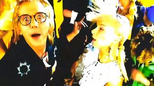 Михаил Гребенщиков - Африка (4K HDR10 25fps)