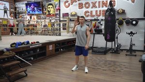 Разминка с мячиками - виды упражнений на координацию, моторику ног и стойку - Вредный бокс