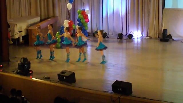 Танцевальный коллектив Кристалл  Молдова смотреть онлайн