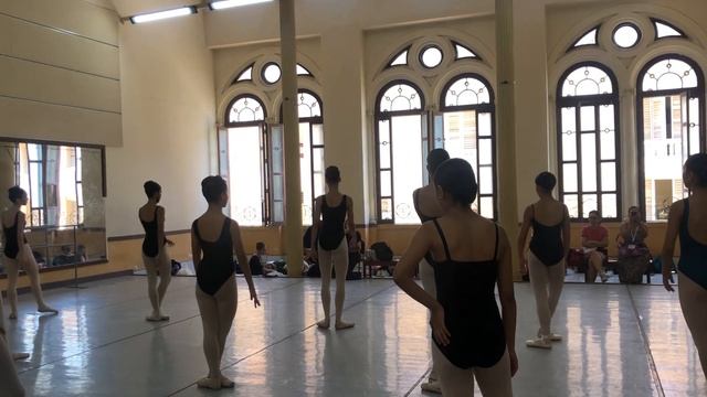 Школа балета в Гаване на Прадо смотреть онлайн