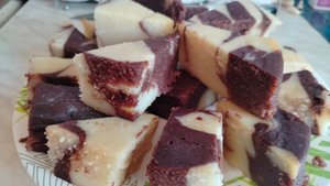 Вкусный десерт из манки.