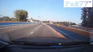 Мебель на трассе привела к массовому ДТП на автотрассе