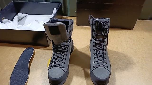 Обзор и продажа треккинговых ботинок The North Face Cryos прво