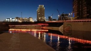 Екатеринбург. Набережная реки Исеть около «УГМК-Арены» и музея «Россия — моя история»