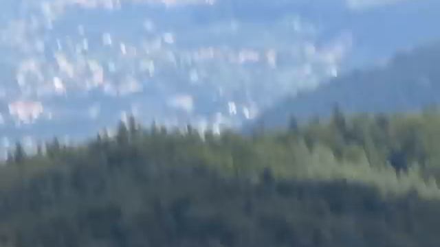 Яремче та Ямна ( вид  з полонини  Явірник ) смотреть онлайн