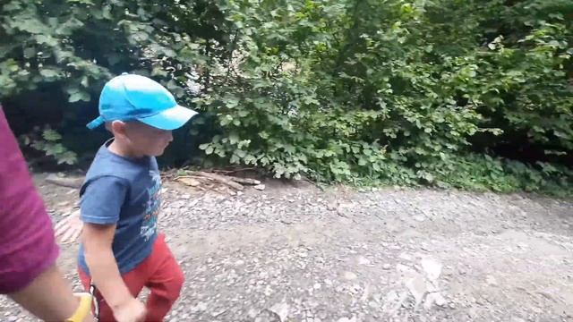 Карпаты 2020 7: подвиги и впечатления Олега в походе на Бухтивецкий и Манявский водопады