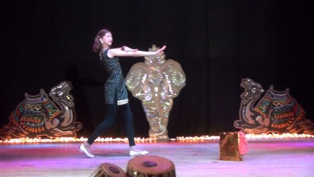 Chittiyan Kalaiyan. Екатерина Барбашова. Padma group смотреть онлайн