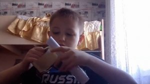 я снимаю про как сделать биту из бумаги 3 Серия