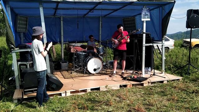 осадок – власть (где-то на горе 2021) смотреть онлайн