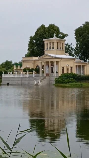 Петергоф Ольгин пруд Царицын павильон. petergof