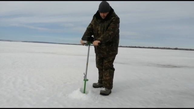 Мотособака Рыбоход(версия 0,8) и электробур ЁРШ смотреть онлайн