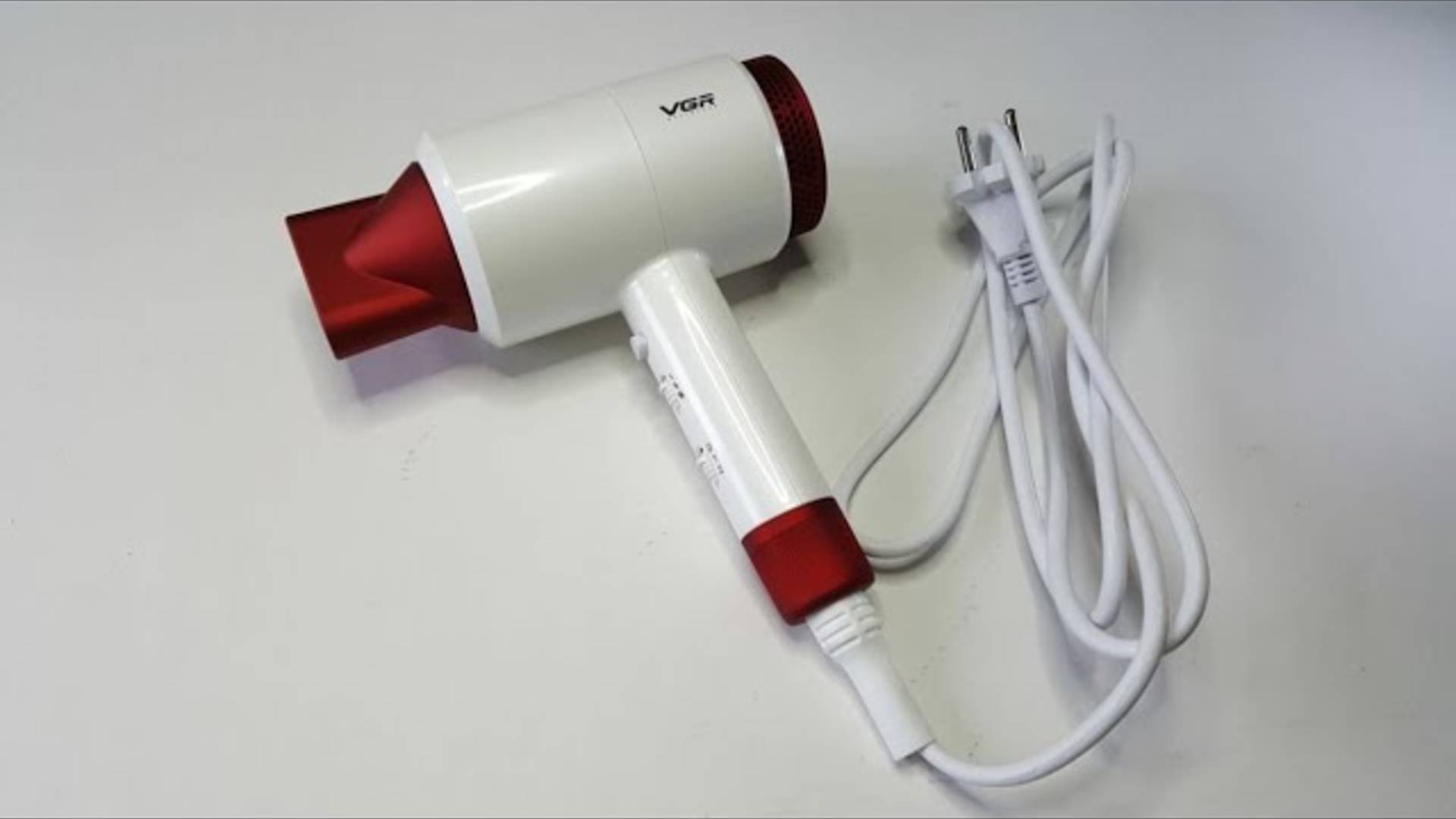 Фен VGR V-405 (NAVIGATOR) смотреть онлайн