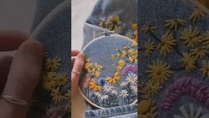 Вышивка на одежде🌼🌿