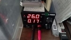 Штатная эмблема с подсветкой shacman x3000, пожелание заказчика чтобы держала 26в. + положили стабил