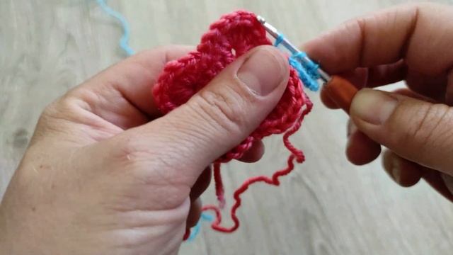 Мотив цветок в квадрате крючком, проще простого! смотреть онлайн