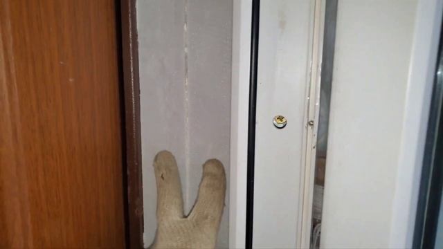 Установка окон и дверей в 2 слоя в гараже. Максимальное утепление это так