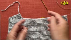 Безрукавка ( жилет) для мальчика 2-3 лет спицами. Узор из