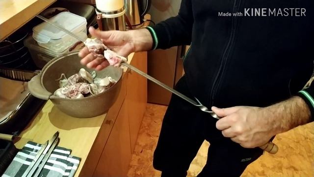 Дядя Огaнес делает шашлык 2018 - 2019г смотреть онлайн