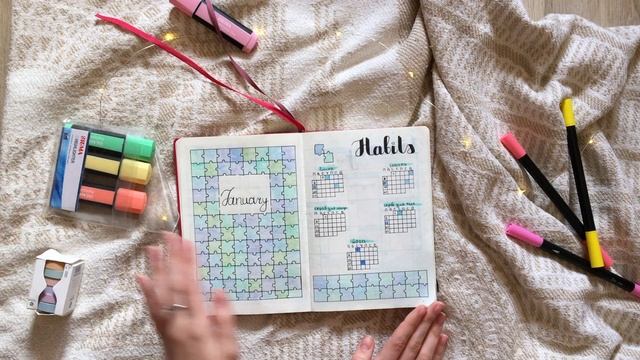 ОБЗОР МОЕГО ЕЖЕДНЕВНИКА 2020📒 смотреть онлайн