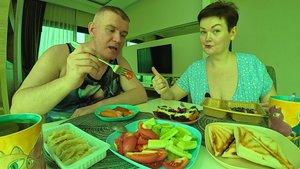 Мукбанг на скорую руку собрали себе завтрак в Паттайе! Обсудили ВАЖНЫЕ вопросы! Куда дальше?