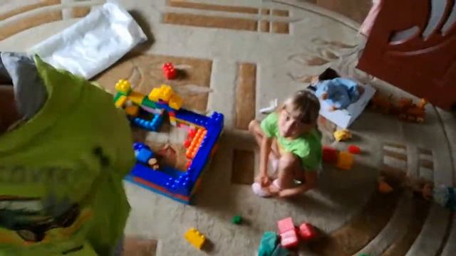 Замок из лего!!! смотреть онлайн