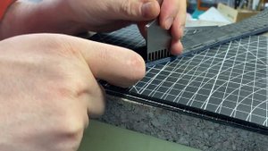 Делаю ремень из кожи крокодила с подиумом на стропе