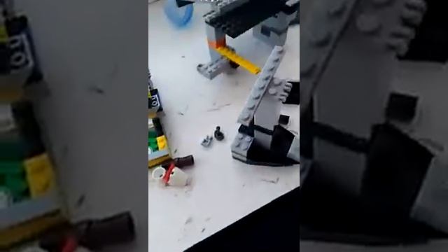 Байгара Арлан построил домик с конструктора смотреть онлайн