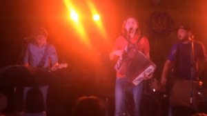 Los Colorados - В саду гуляла