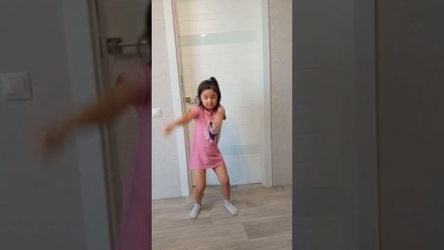 клип музыке 1 подпишись