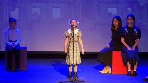 И ПОМНИТ МИР СПАСЕННЫЙ.. О. Берггольц. ,, Баллада о младшей брате.