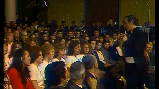 Муслим Магомаев - Школьный вальс. Muslim Magomaev - Shkolnyiy vals