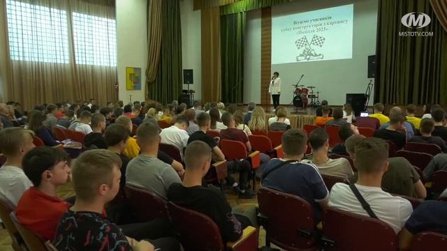 Власноруч сконструйовані карти представили хмельницькі студенти
