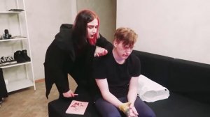 (перезалив для D.K.) ИЗБИТАЯ ШКУРА ОТКРЫВАЕТ КЕЙСЫ И МСТИТ!