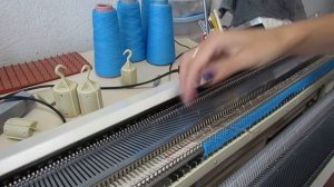 Цельновязанная планка на машине