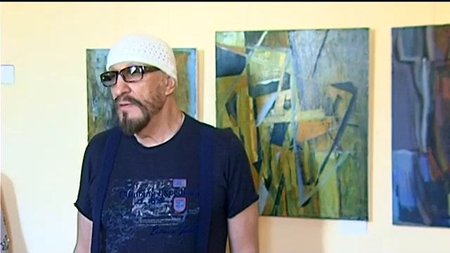 «Відбитки» - так назвала свою виставку абстрактного живопису полтавська художниця Руслана Анічина. смотреть онлайн