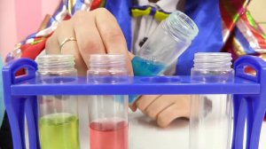 Клоун Ле и Грузовичок Лева. Смешиваем краски.