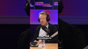 Иногда к советам старших стоит прислушаться! Кто подтолкнул Дмитрия Харатьяна на актёрский путь?