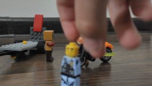 прокачиваю машину и мотоцикл для зомби апокалипсиса.