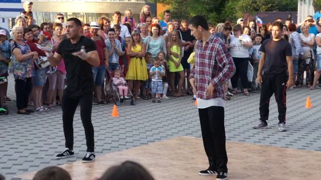 NEW PLANET DANCE - крутые уличные танцоры Анапа 20 июля 2017