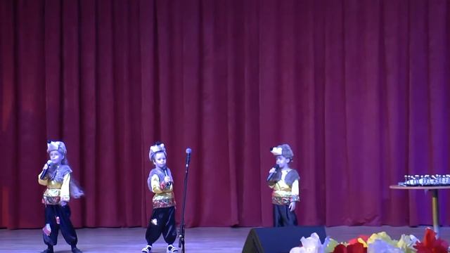 Группа "Лимончики" - наш пятилетний юбилей... смотреть онлайн