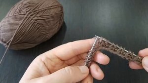 Полуанглийская резинка круговое вязание спицами.
